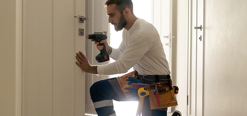 Mailbox Lock Installation Expert in Gardena, California