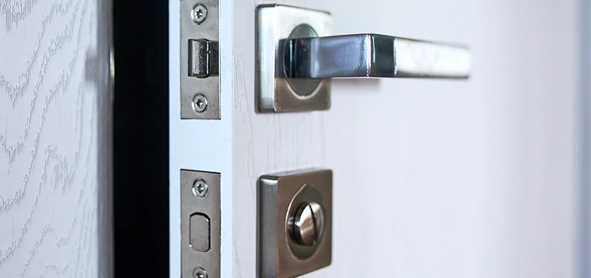Door Lever Handle Lock Repair in Gardena, CA