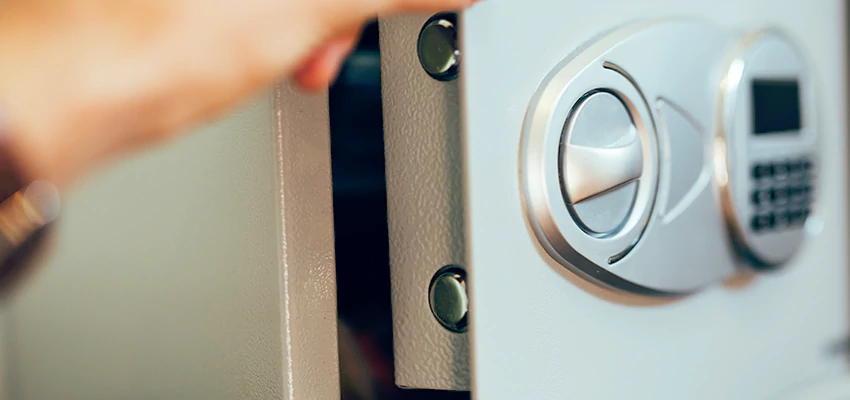 Fingerprint Safe Openers in Gardena, CA