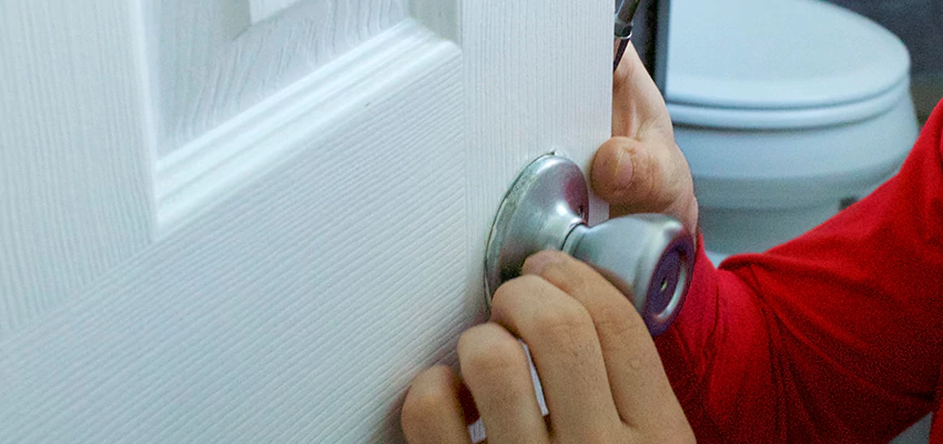 Vintage Door Knob Replacement in Gardena, CA